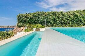 Excellent Seafront Villa in Cala Pi