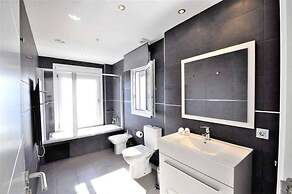 Excellent Seafront Villa in Cala Pi