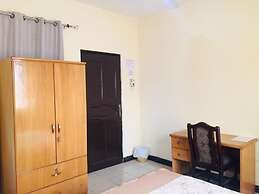 Room-single Room - Ground Floor in Accra