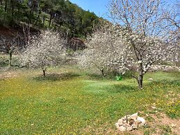 Immaculate 2-bed Cottage Near Krka Waterfalls