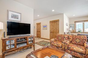 The Sanctuary Getaway - 192 3 Bedroom Home by RedAwning