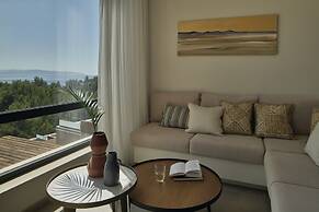 Celestial All Suites