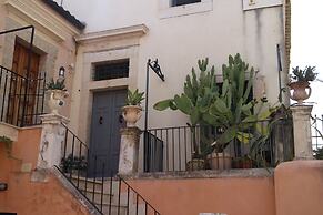 Noto Da Quassù Relax B&B