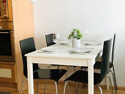 City Home Finland Spacious Downtown Apt.