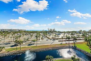 Our House at the Beach by Beachside Mgt