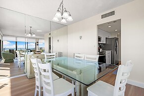 Our House at the Beach by Beachside Mgt