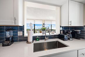 Our House at the Beach by Beachside Mgt