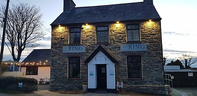 The Ring Pub Bed and Breakfast