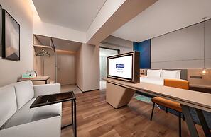 Holiday Inn Express Shenzhen Longhua by IHG