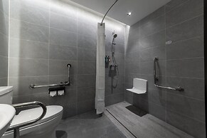 Holiday Inn Express Shenzhen Longhua by IHG