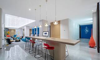 Holiday Inn Express Shenzhen Longhua by IHG