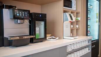 Holiday Inn Express Shenzhen Longhua by IHG