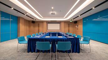 Holiday Inn Express Shenzhen Longhua by IHG