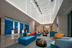 Holiday Inn Express Shenzhen Longhua by IHG