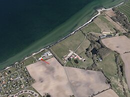 Beachfront Retreat E, 2 Bedrooms, Sea View