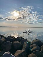 Beachfront Retreat E, 2 Bedrooms, Sea View