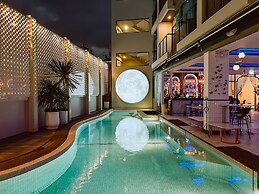 Ratri Hotel Phuket Old Town