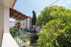 Apartment Alana -