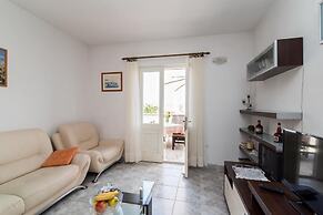Apartment Alana -