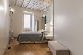 Piazza Navona Design Apartment