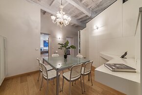 Piazza Navona Design Apartment