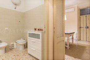 Campo De' Fiori Central Flat