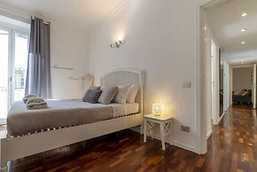 Fontana di Trevi Design Apartment