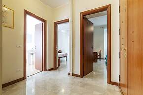 Piazza Re di Roma Apartment