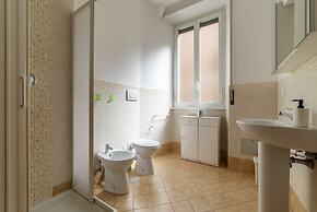 Piazza Re di Roma Apartment