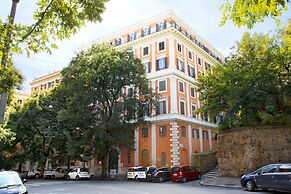 Quiet and Cozy Trastevere Hideaway