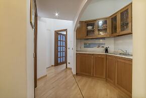 Multifunctional Apartment San Pietro