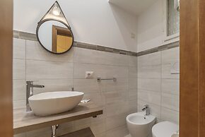 Multifunctional Apartment San Pietro