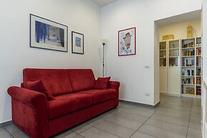 Porta Pia & Villa Torlonia Apartment with Balcony