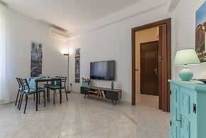 San Giovanni Apartment with Balcony