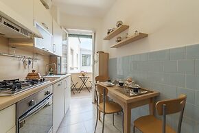 San Giovanni Apartment with Balcony