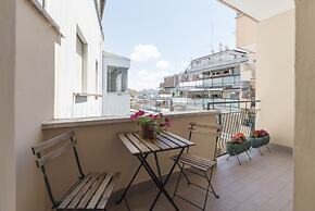 San Giovanni Apartment with Balcony
