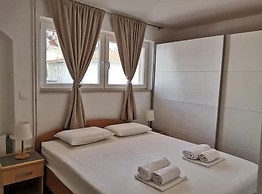 Apartments Natasa -