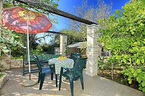 Stone House Oreb's Cottage