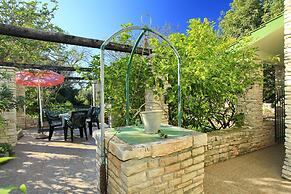 Stone House Oreb's Cottage