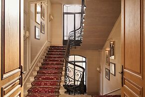 The Woodward, Auberge Resorts Collection