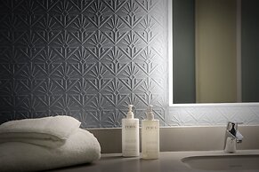 Leonardo Hotel Bristol City