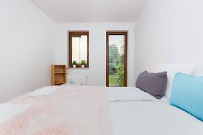 Apartment Platynowa Gdansk by Renters