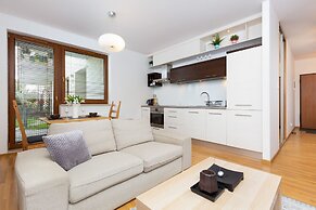 Apartment Platynowa Gdansk by Renters