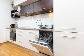 Apartment Platynowa Gdansk by Renters