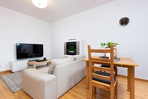 Apartment Platynowa Gdansk by Renters