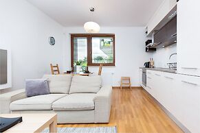 Apartment Platynowa Gdansk by Renters