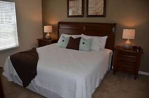 Lucaya 4 Bedrooms 3 Baths Townhome!