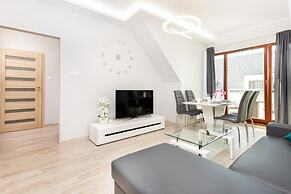 Apartment Gdansk Jaglana by Renters