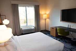 Fairfield Inn & Suites by Marriott Marquette