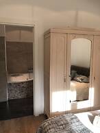 Remarkable 4-bed Villa in Bellano